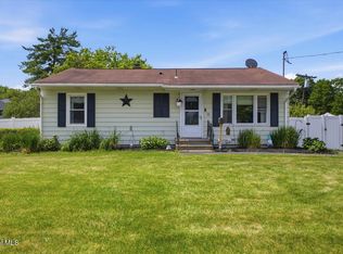 31 Maine Avenue, Rensselaer, NY 12144