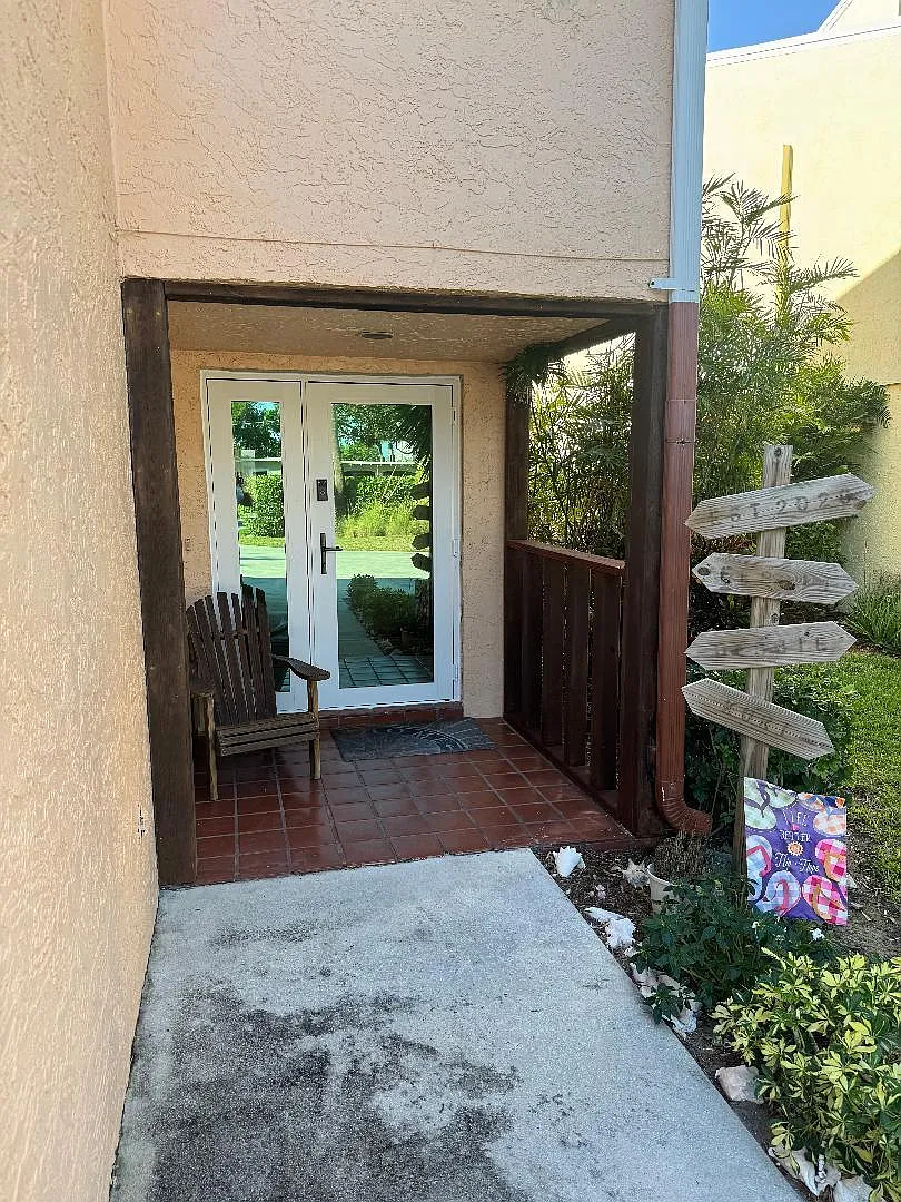 3 bed, 2.5 bath, 1882 sqft, $4,500 — Photo 2