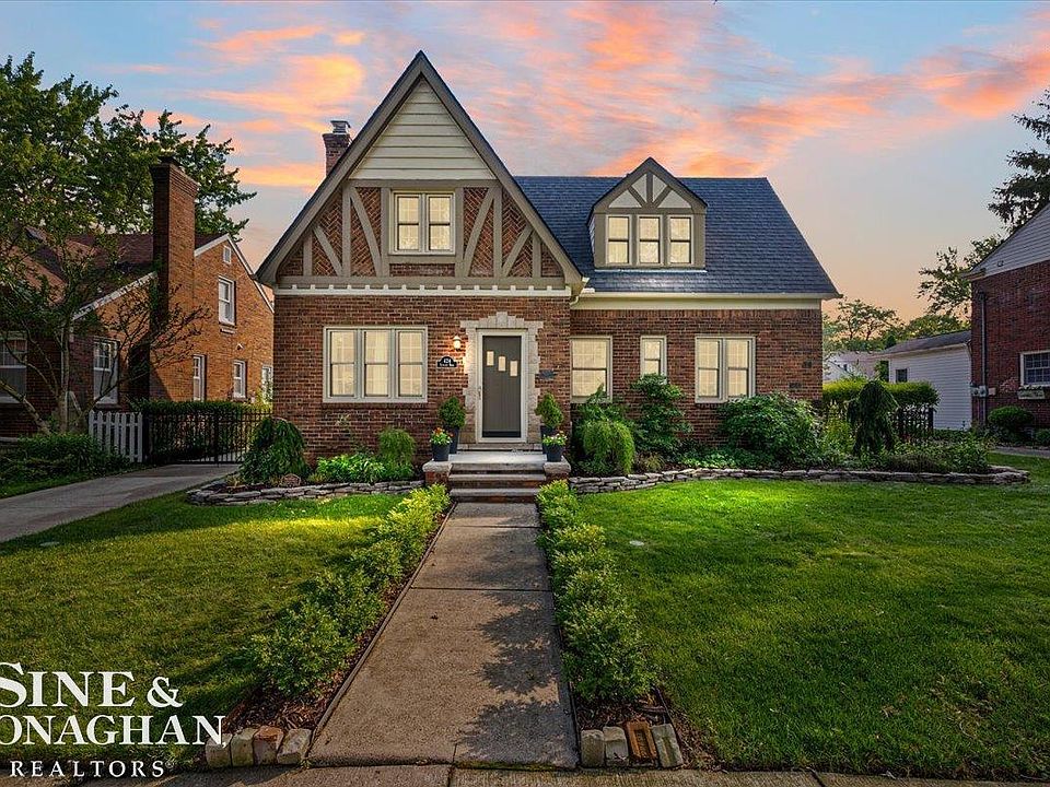 1st image of 424 Touraine Rd