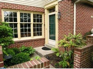 241 Towyn Ct, Ambler, PA 19002