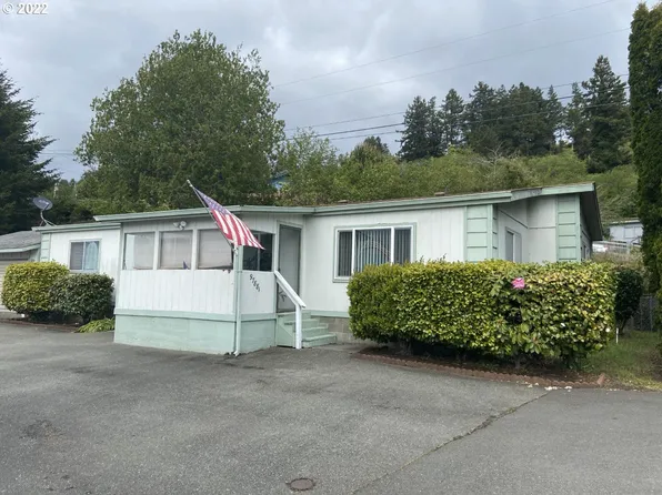 97881 Payne Rd, Brookings, OR 97415
