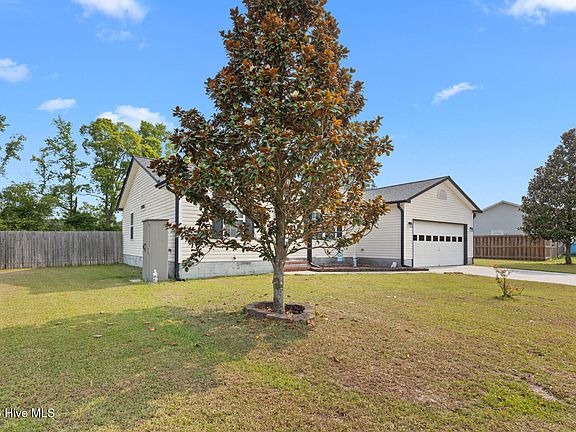 3rd image of 110 Pear Tree Lane