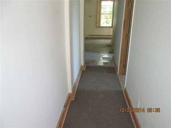4th image of 222 Livingston Ave