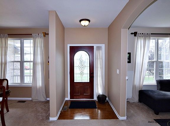 2nd image of 1549 Hawksley Ln