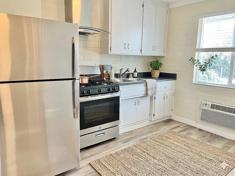 2530 N 3rd St #14 — Photo 5