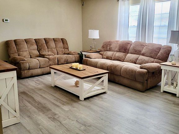 2nd image of 3769 Jupiter Boulevard SE