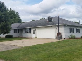 11340 McNeil Rd, Rock Falls, IL 61071