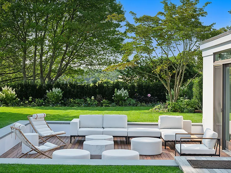 627 Sagaponack Rd — Photo 26