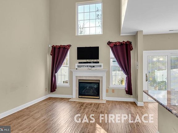 4th image of 59 Weaver Dr