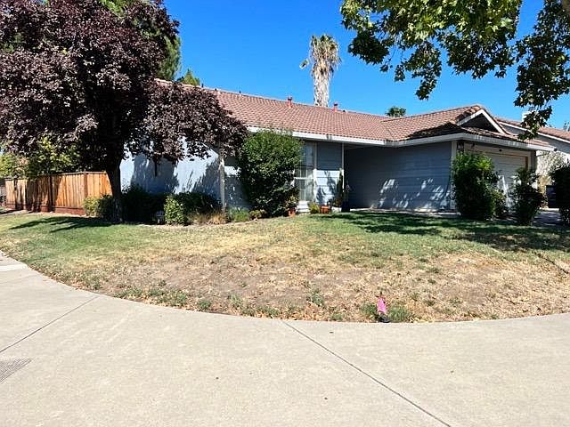 1st image of 5 Silkwood Ln