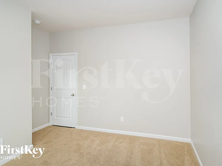 5029 Bella Ct — Photo 9