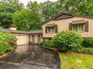 2618 Pinetree Dr, Flint, MI 48507