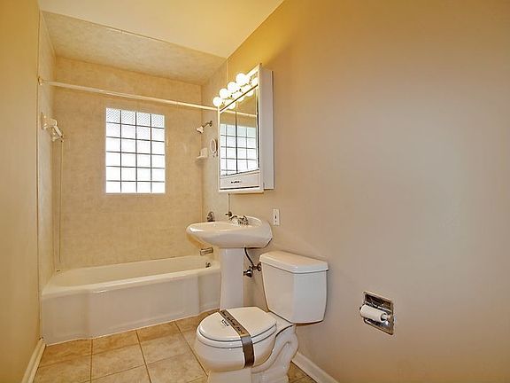 main floor full bath