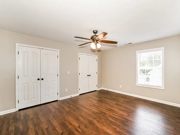 3418 Leslie Ln — Photo 15