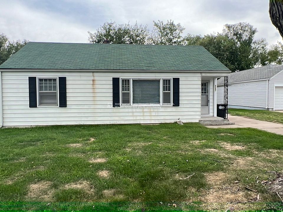 1st image of 3067 S 42nd St