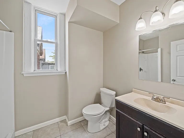 14 Kessler Pl #2 — Photo 13
