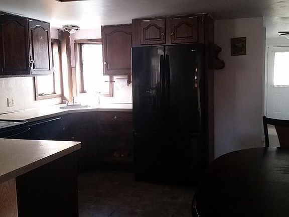 3rd image of 273 South St
