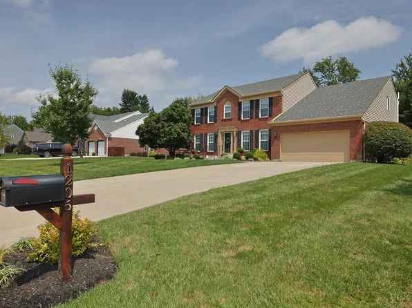 1206 Wintercrest Cir, Milford, OH 45150