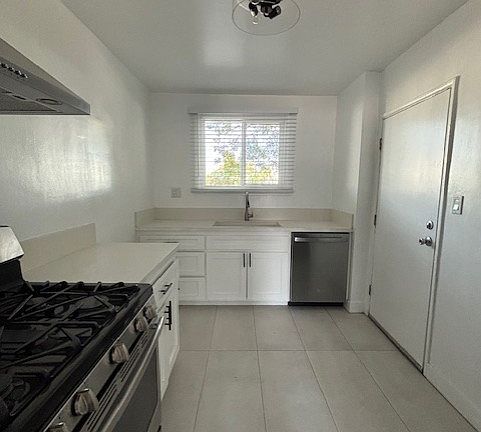 2nd image of 11271 Palms Blvd #2