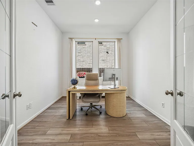 1384 Knollbridge Point Ln — Photo 20