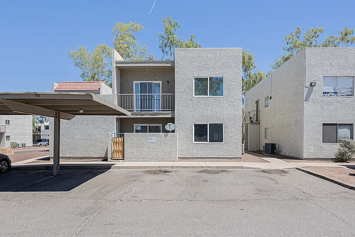 2826 E Monte Cristo Ave #203 — Photo 2