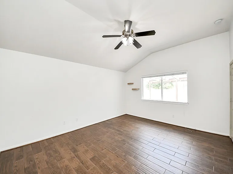 2511 Orchard Run — Photo 18