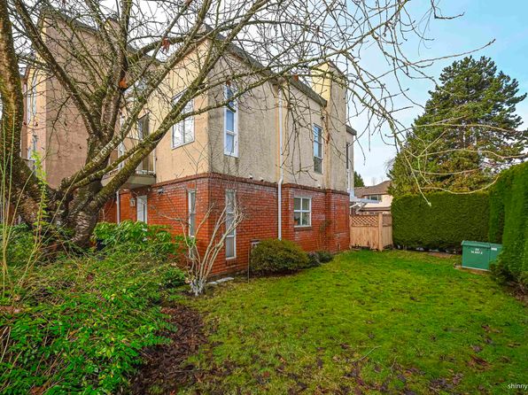 7711 Moffatt Rd #1, Richmond, BC V6Y 1X9