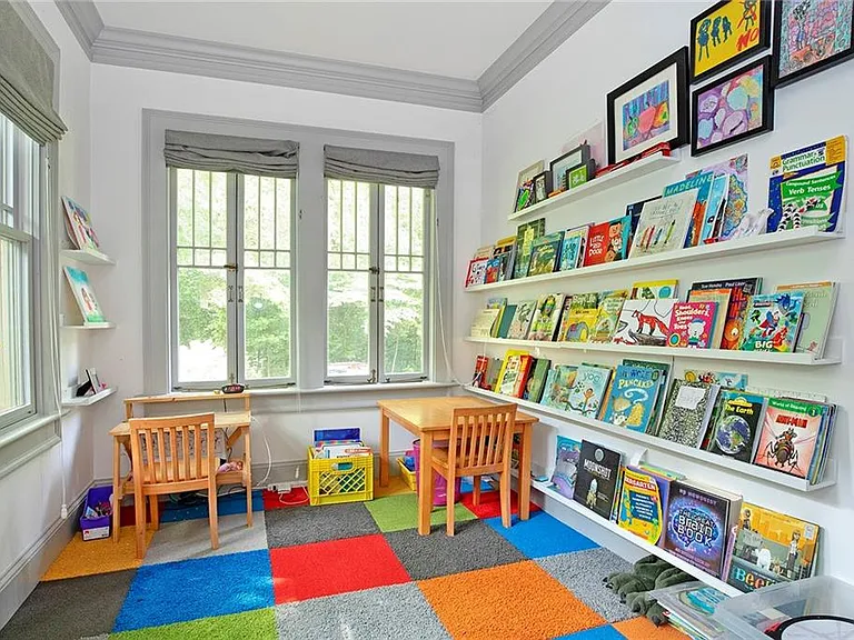 1430 Harvard Rd — Photo 30
