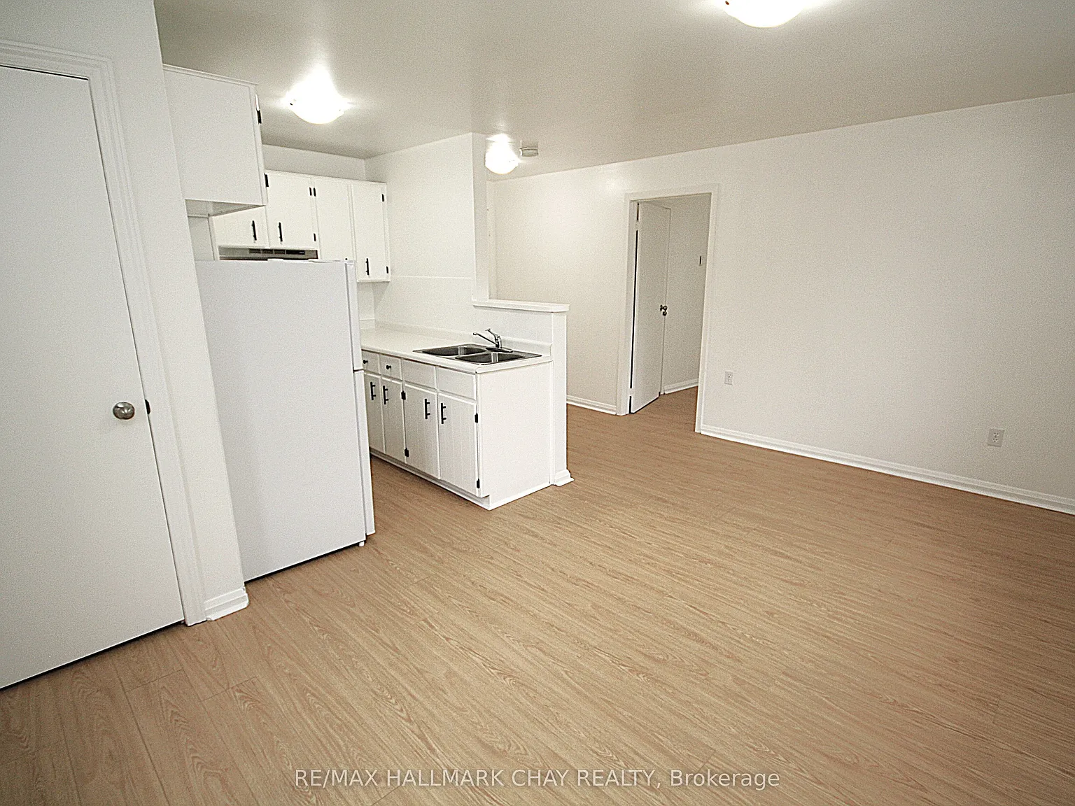 1 bed, $1,590 — Photo 4