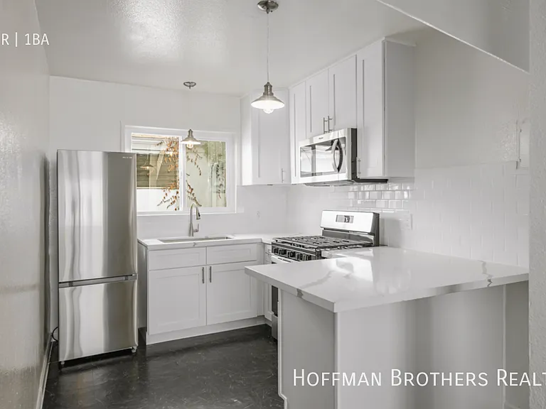 6045 Eleanor Ave #12 — Photo 2