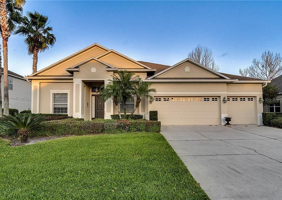1st image of 715 Shadowmoss Dr