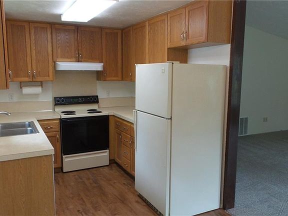 5th image of 1818 E End Ct NW