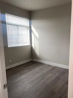 Unit Photo