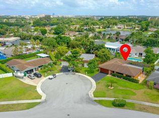 8312 SW 26th Pl, Davie, FL 33328