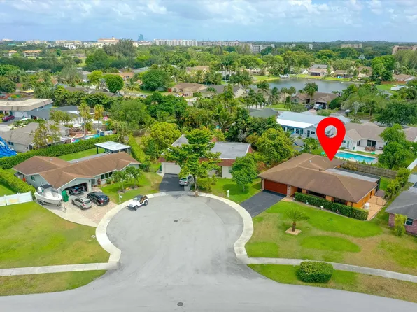 8312 SW 26th Place, Davie, FL 33328