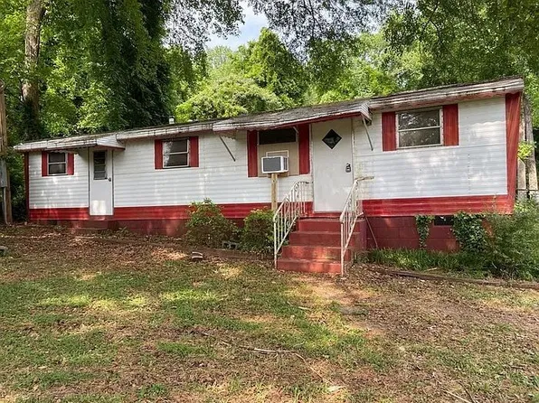 13 Stokes St, Greenville, SC 29611