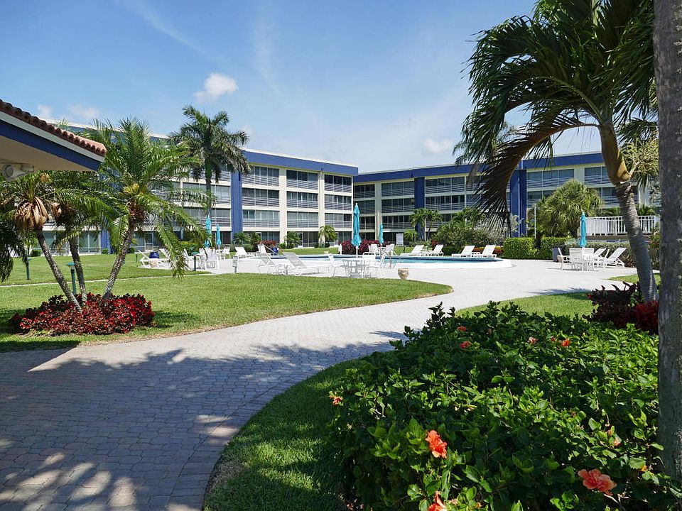 Community Pool Area