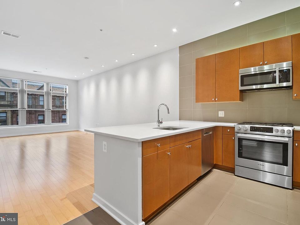 1st image of 1209 N Charles St Unit 309