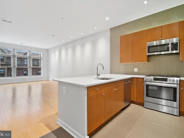 1209 N Charles St Unit 309, Baltimore, MD 21201