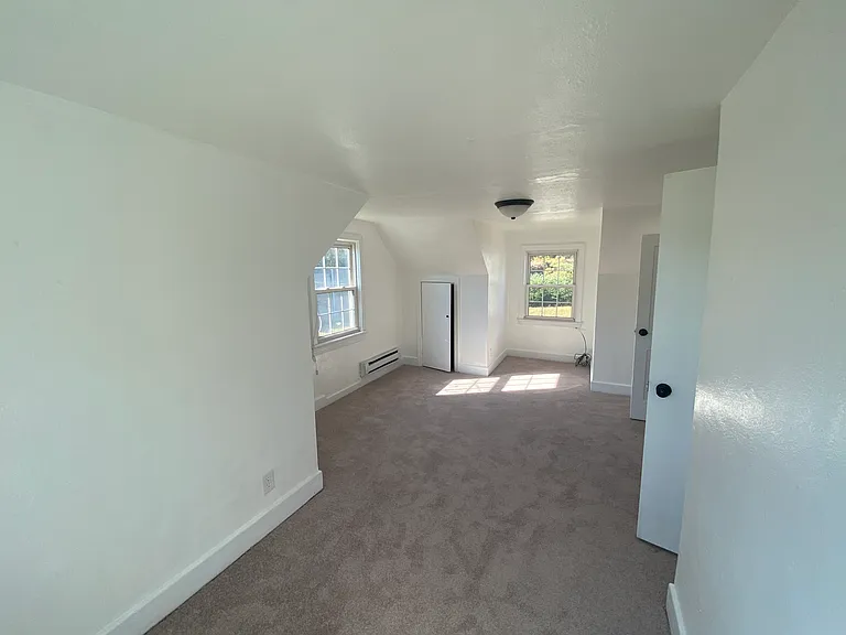 5209 Poston Ln #B — Photo 35