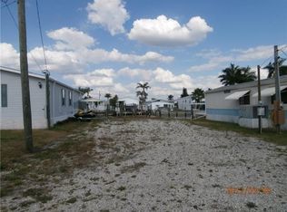 842 Oak St, Fort Myers Beach, FL 33931