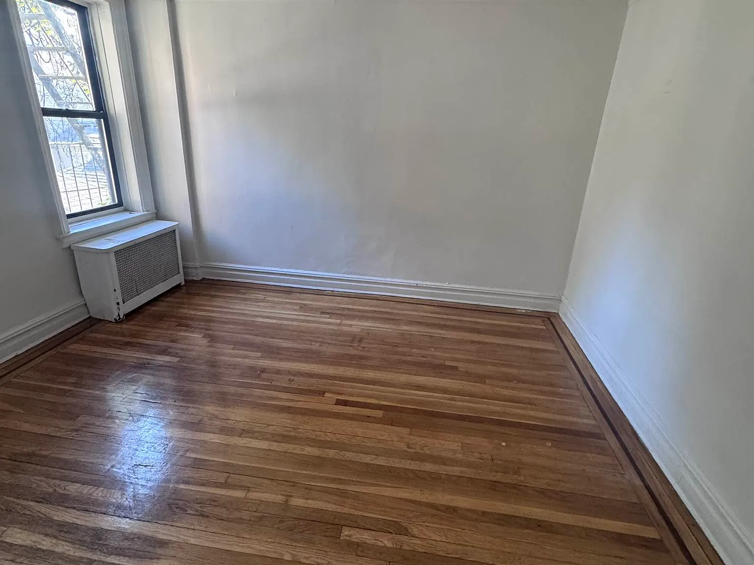 85-21 Lefferts Boulevard — Photo 3