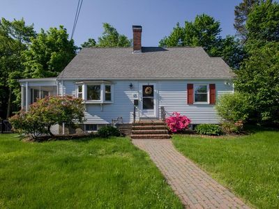 33 Dedham St, Newton, MA, 02461