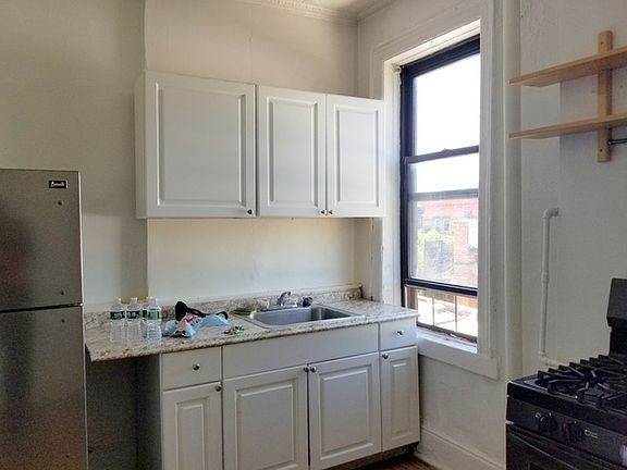 3rd image of 255 Bergen St APT 12A