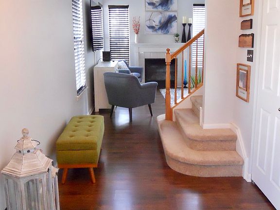 3rd image of 2122 Claremont Ln #0