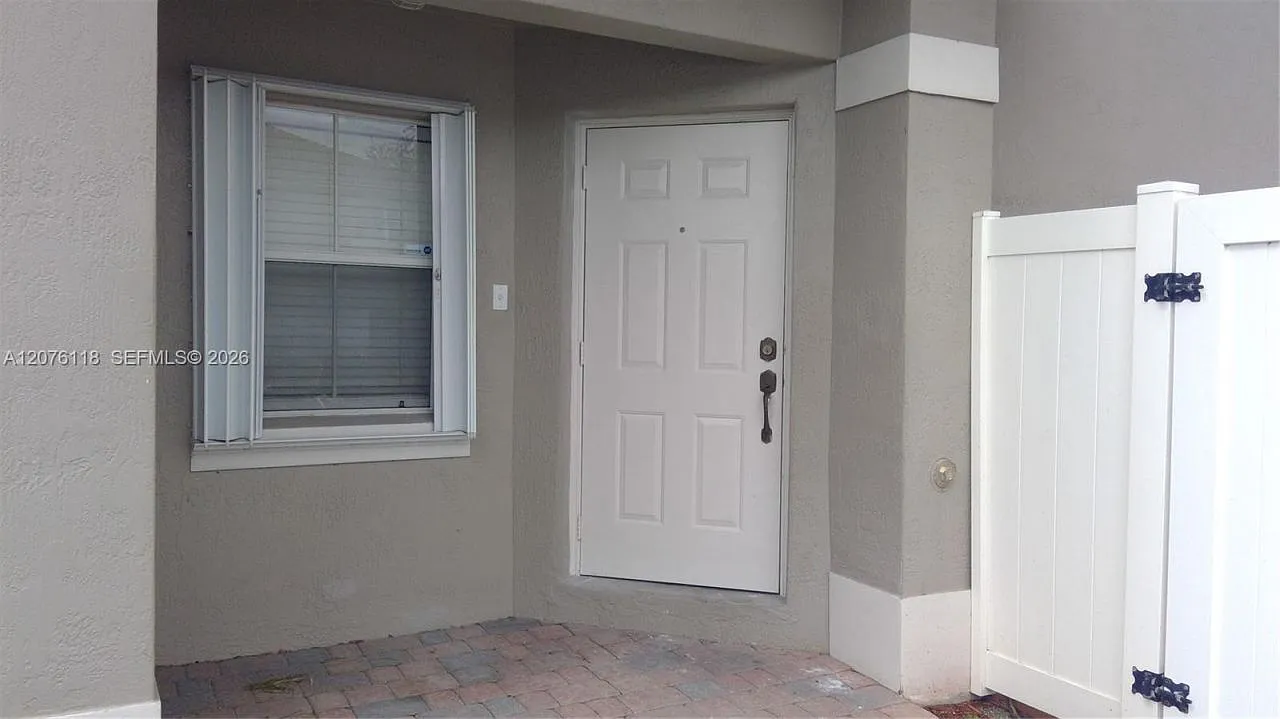 3 bed, 2.5 bath, 1547 sqft, $2,800 — Photo 4