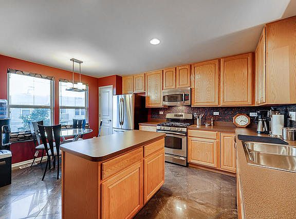 5th image of 107 Driscoll Ln Unit 7