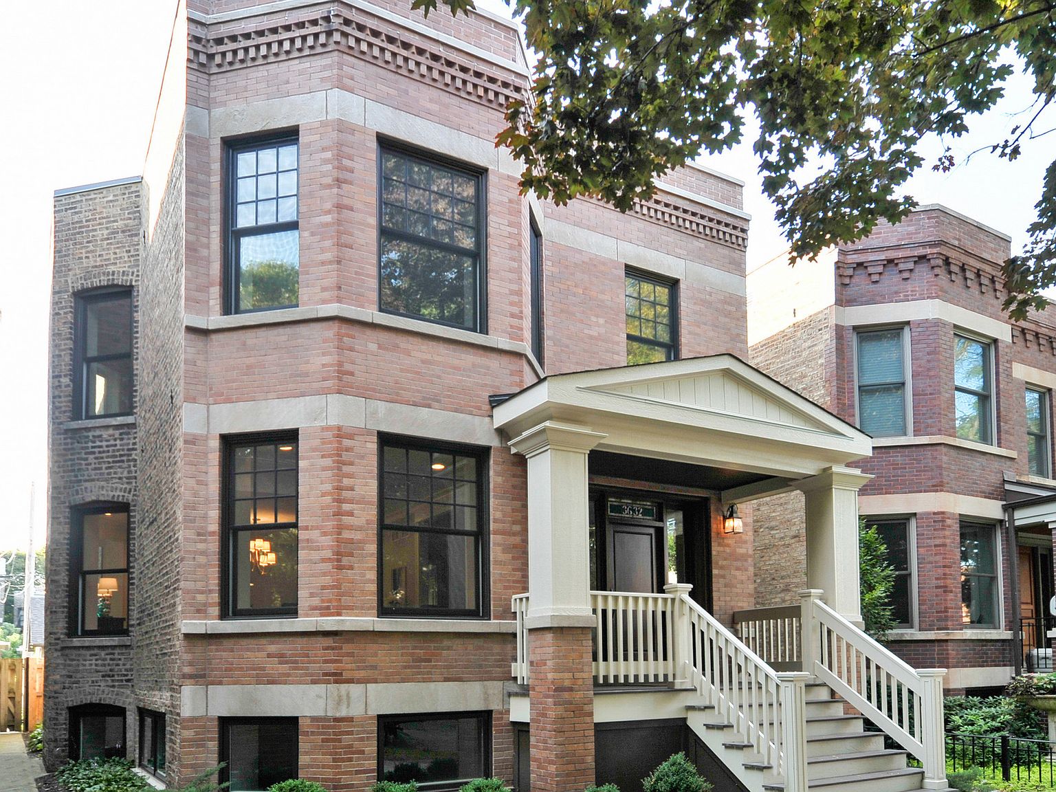 3632 N Oakley Ave, Chicago, IL 60618 | Zillow