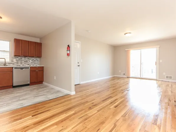 150 Leslie St, Newark, NJ 07112