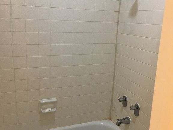 5th image of 925 Cleveland St Unit 267